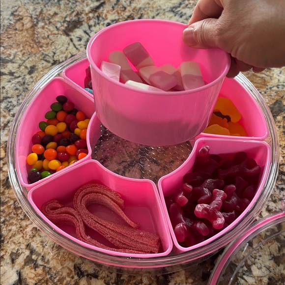 CWC Rotating Snackle Box - Picture 9 of 11